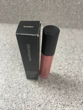 bareMinerals liquid lipstick Snarky - Muted Rose Mauve